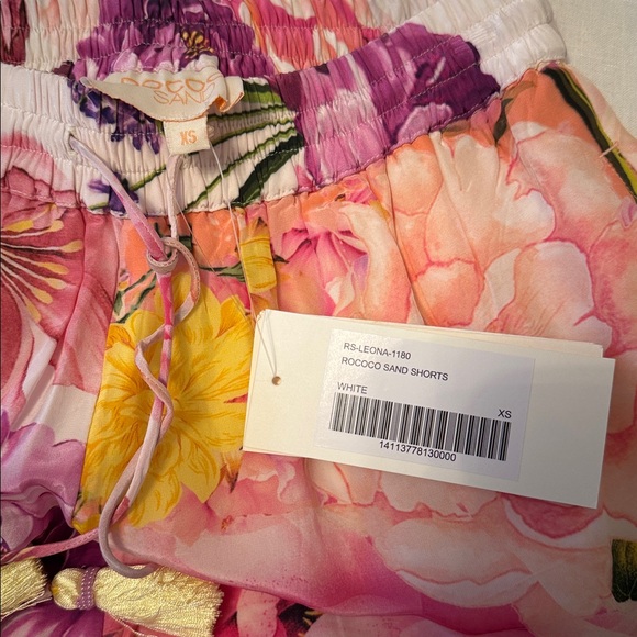 Rocco Sands floral shorts NWT - Picture 3 of 3